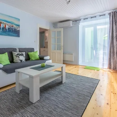 Point Villa Grižane