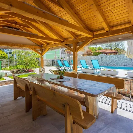 Point Villa Grižane