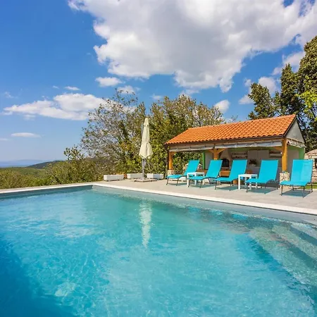 Point Villa Grižane