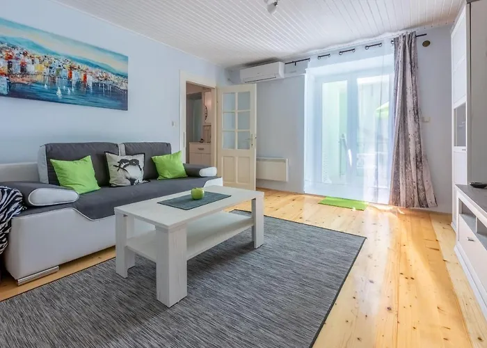 Point Villa Grižane