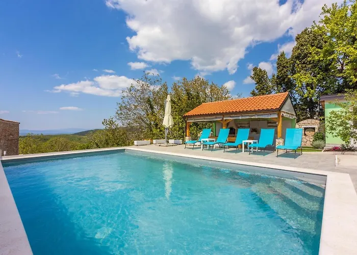 Point Villa Grižane